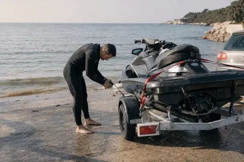 assurance jet ski