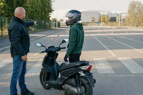 assurance scooter 125 permis b